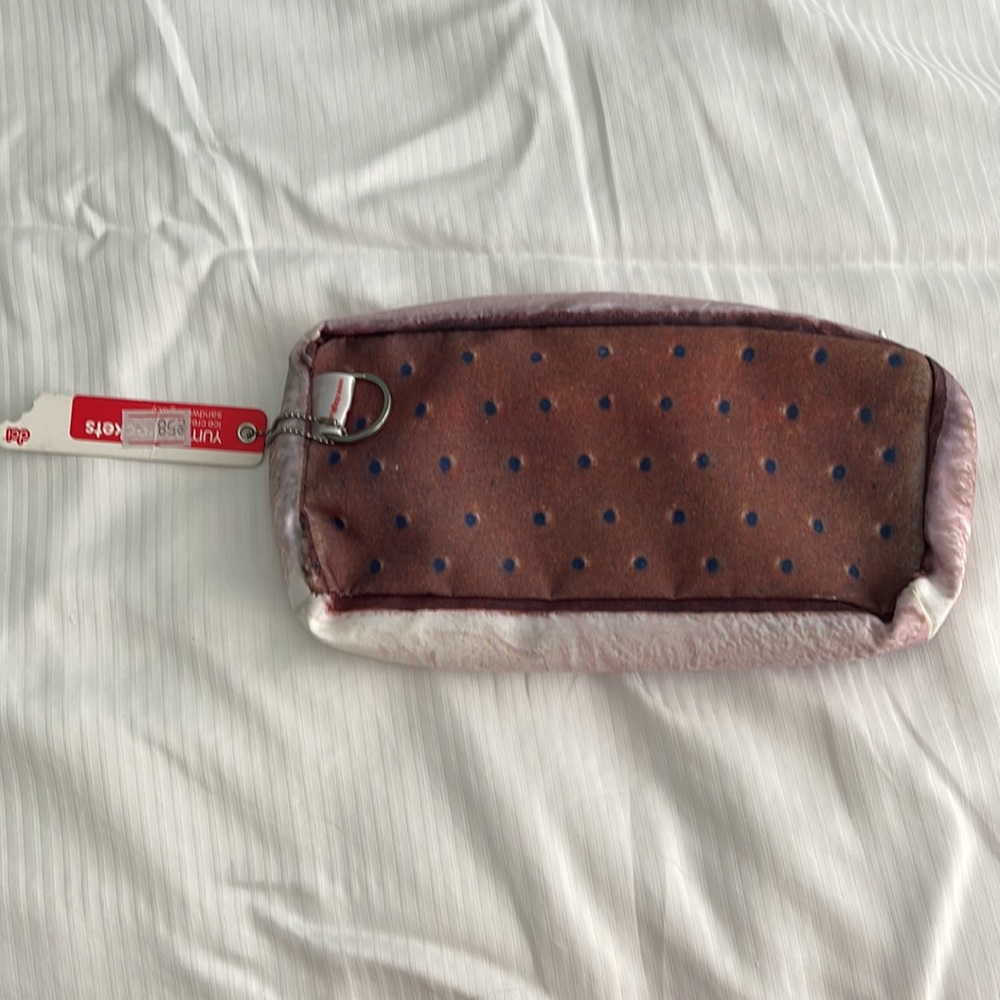 Ice cream sandwich pouch NWT